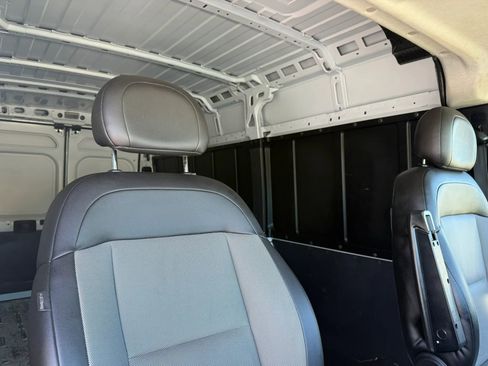 Used 2023 RAM ProMaster 2500 FWD image 54