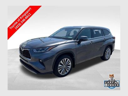 Used 2024 Toyota Highlander Platinum