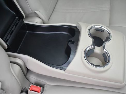 Used 2016 Cadillac SRX Performance w/ Driver Awareness Package image 46