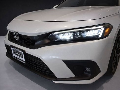 Used 2024 Honda Civic Sport Touring image 10