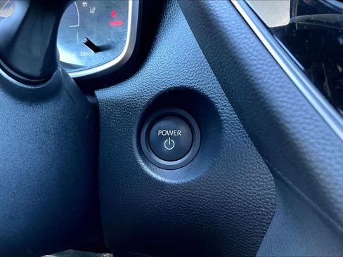 Used 2024 Toyota Corolla Cross XSE w/ Convenience Package image 34