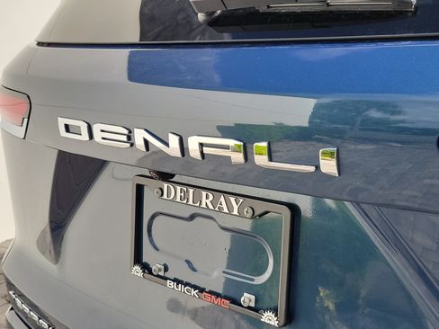 New 2027 GMC Terrain Denali w/ LPO, Floor Liner Package AWD/4WD image 8