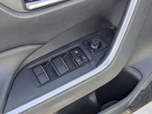 Used 2024 Toyota RAV4 XLE FWD image 12