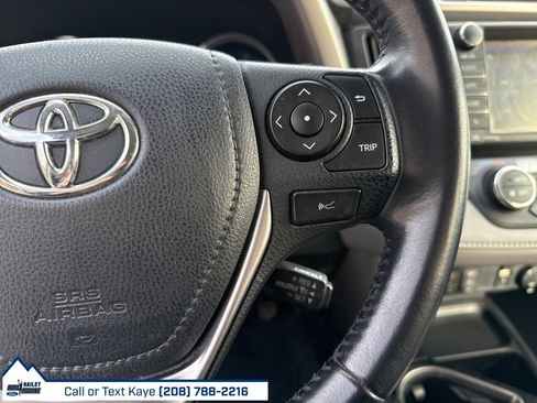 Used 2016 Toyota RAV4 Limited image 22