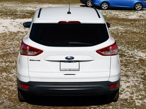 Used 2015 Ford Escape S image 7