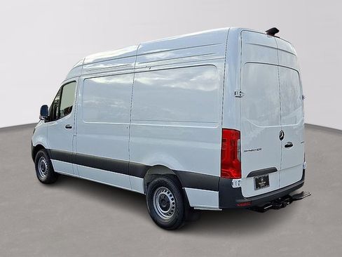 Used 2026 Mercedes-Benz Sprinter 2500 image 7