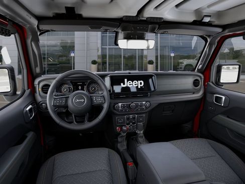 Used 2025 Jeep Gladiator Mojave w/ Convenience Group AWD/4WD image 14