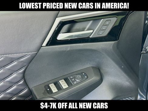 New 2024 Mitsubishi Outlander SEL image 22