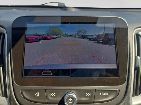 Used 2024 Chevrolet Malibu LT image 22