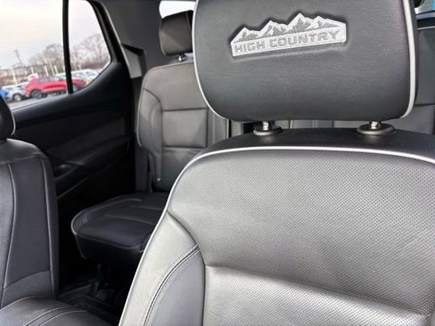 Certified 2021 Chevrolet Traverse High Country w/ LPO, Floor Liner Package image 2