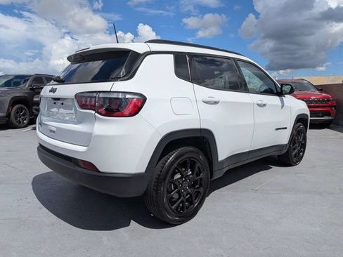 Certified 2025 Jeep Compass Latitude w/ Altitude Special Edition AWD/4WD image 4