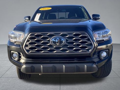 Used 2022 Toyota Tacoma TRD Off-Road image 18