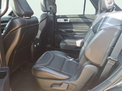 Used 2020 Ford Explorer ST w/ ST Street Pack AWD/4WD image 18