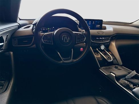 Used 2023 Acura TLX image 23