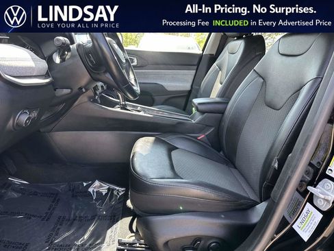 Used 2022 Jeep Compass Latitude w/ Convenience Group image 11