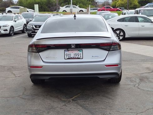 Used 2025 Honda Accord Sport image 7