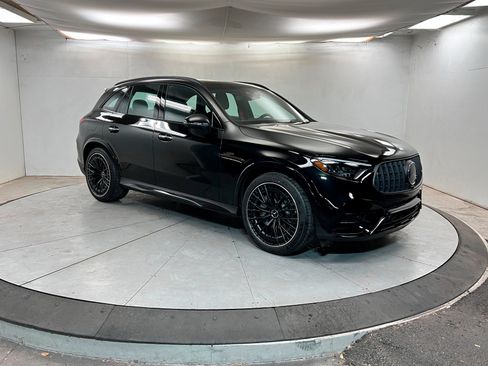 New 2026 Mercedes-Benz GLC 43 AMG 4MATIC image 7