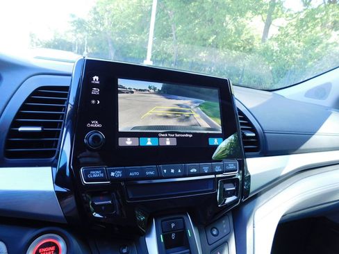 Used 2021 Honda Odyssey EX-L image 11
