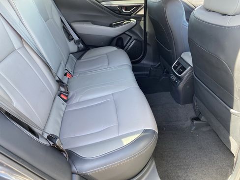 Used 2021 Subaru Outback Limited AWD/4WD image 16