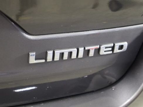 Used 2023 Jeep Grand Cherokee Limited RWD image 49