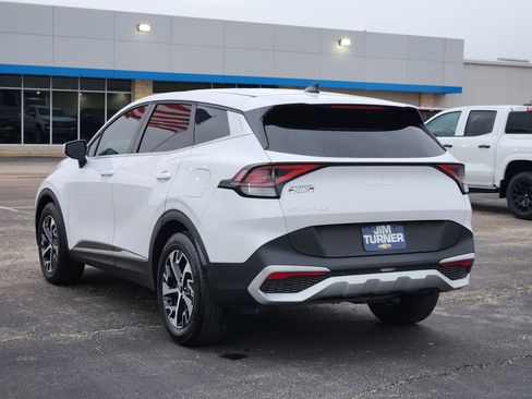 Used 2025 Kia Sportage EX FWD image 5
