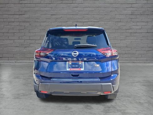 Used 2026 Nissan Rogue SV FWD image 9