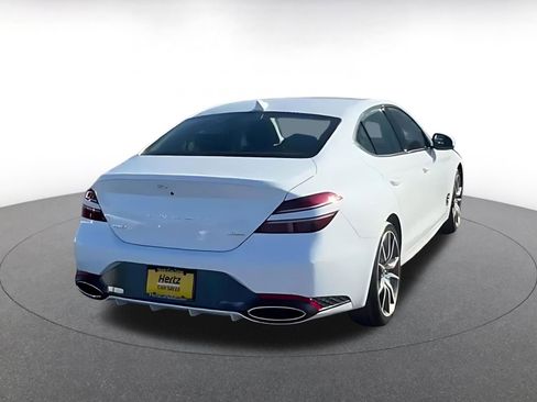 Used 2025 Genesis G70 2.5T image 9
