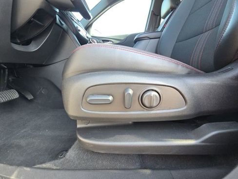 Used 2022 Chevrolet Equinox RS w/ LPO, Floor Liner Package image 19