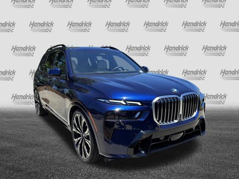 Certified 2023 BMW X7 xDrive40i w/ M Sport Package AWD/4WD image 2