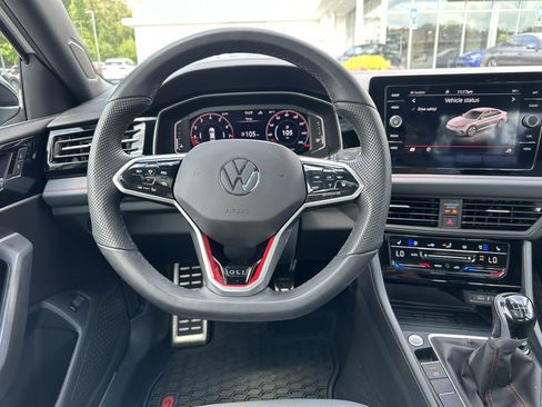 Used 2025 Volkswagen Jetta GLI Autobahn w/ GLI Black Package FWD image 24
