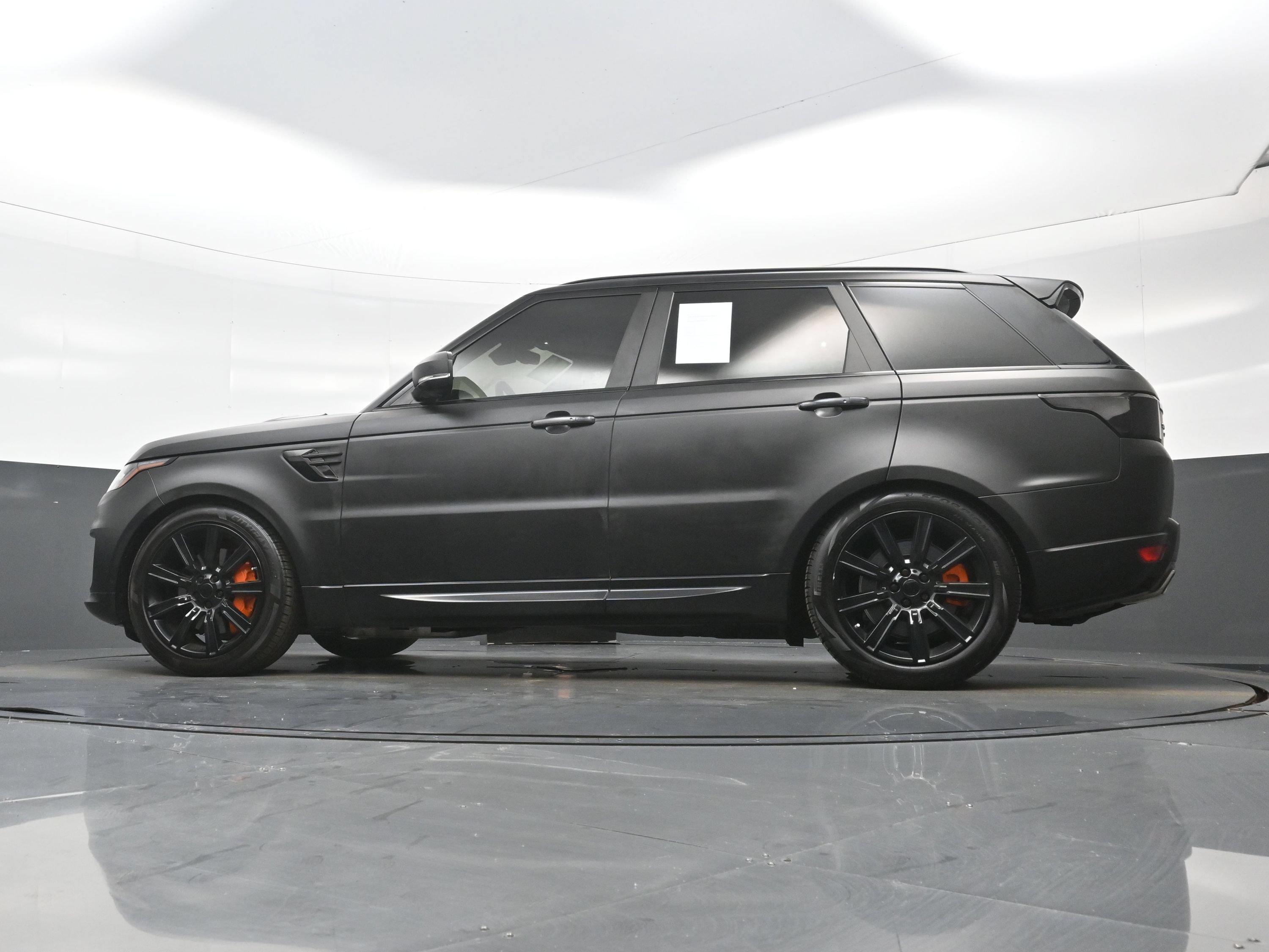 Used 2020 Land Rover Range Rover Sport HST AWD/4WD image 29
