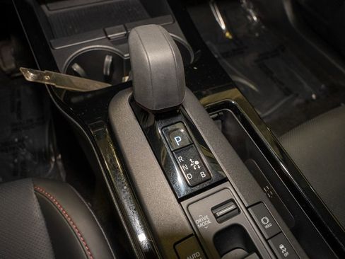 Certified 2025 Toyota Prius XSE image 16