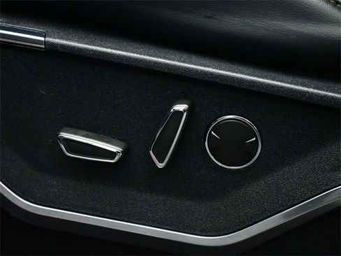 Used 2022 Ford F150 Raptor w/ Equipment Group 801A High image 19