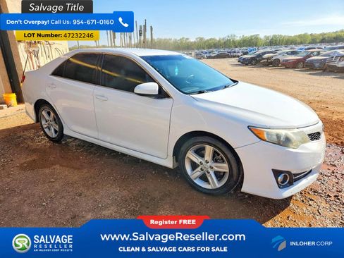 Used 2012 Toyota Camry SE image 5
