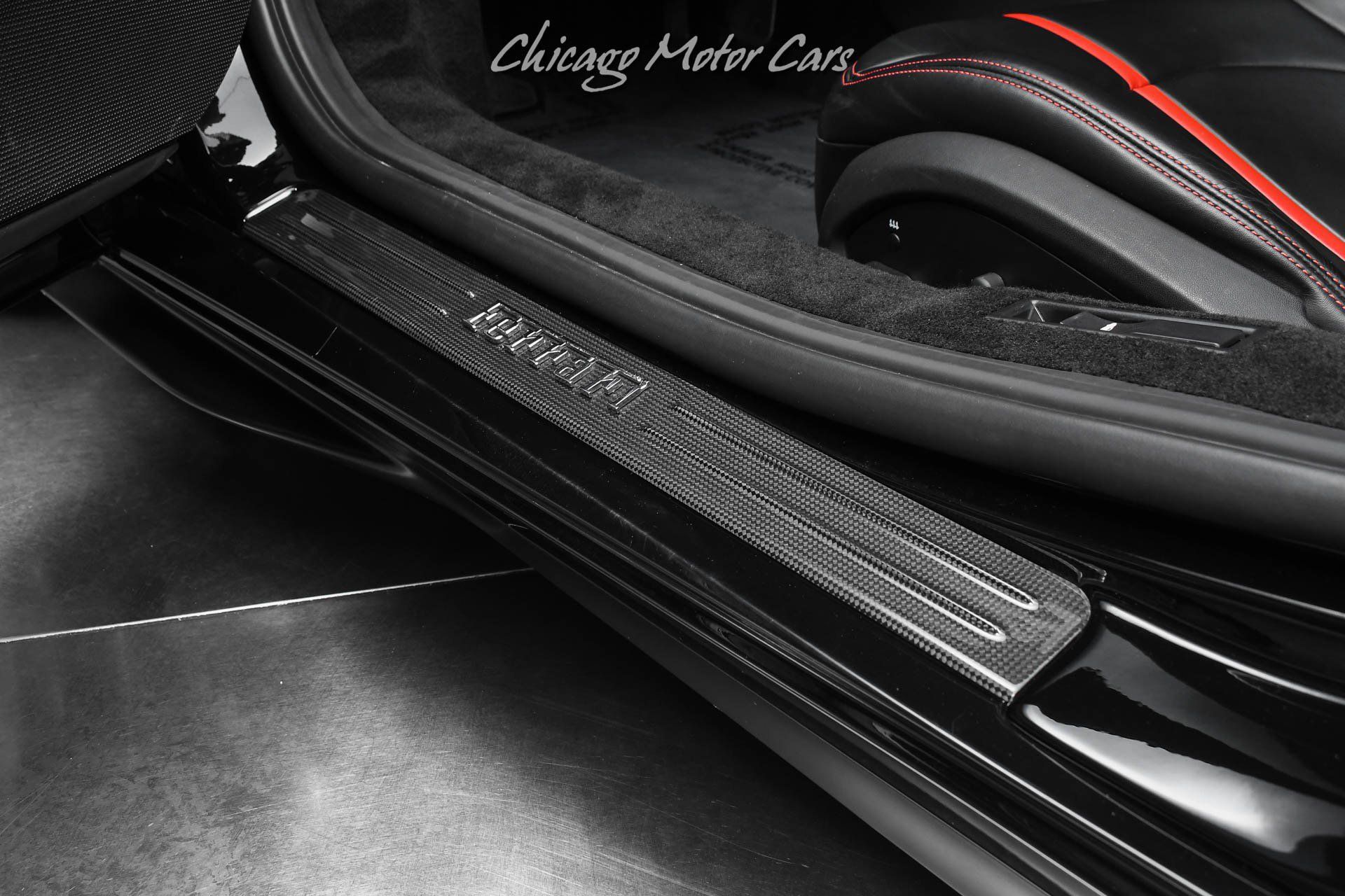 Used 2021 Ferrari F8 Tributo RWD image 29