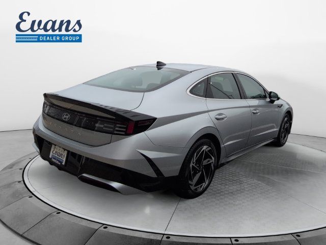 Used 2026 Hyundai Sonata SEL FWD image 7