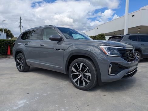 New 2026 Volkswagen Atlas SEL Premium R-Line AWD/4WD image 2