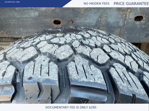 Used 2010 Chevrolet Silverado 2500 LT w/ Interior Plus Package image 20