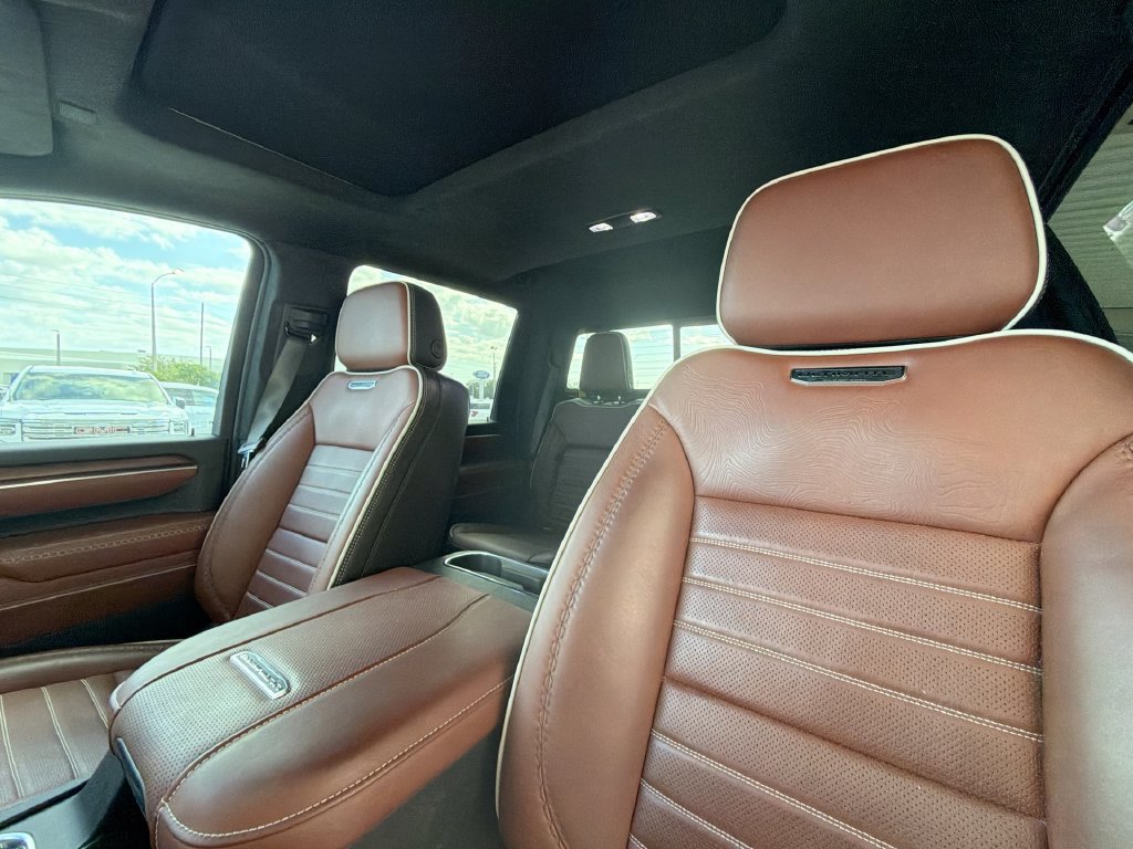 Used 2025 GMC Sierra 2500 Denali Ultimate AWD/4WD image 15