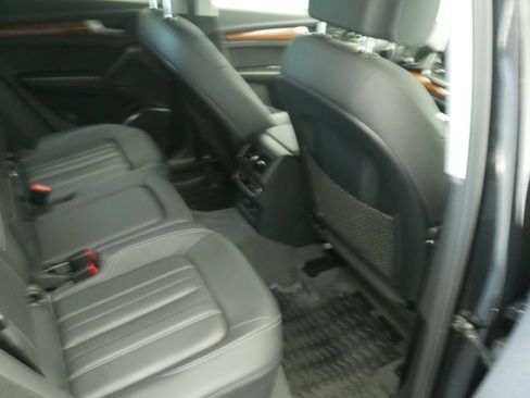 Certified 2023 Audi Q5 2.0T Premium w/ Convenience Package AWD/4WD image 30