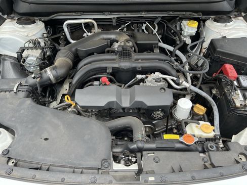 Used 2019 Subaru Outback 2.5i Limited AWD/4WD image 36