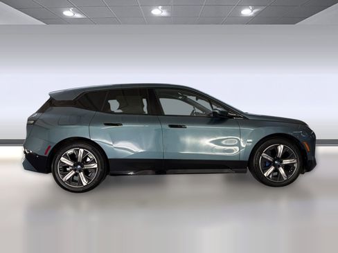 Certified 2023 BMW iX xDrive50 w/ Premium Package image 8