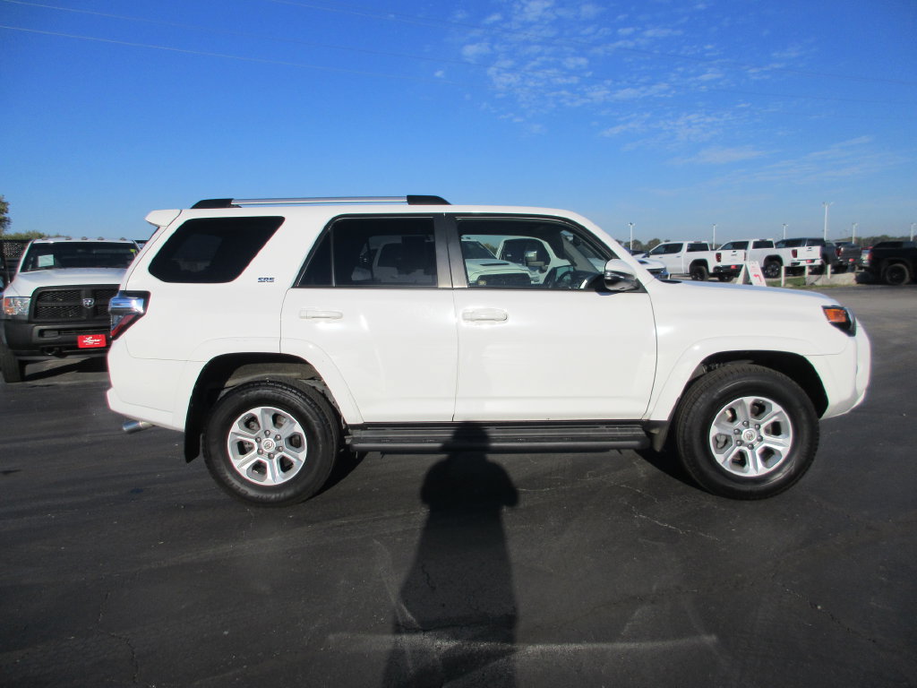 Used 2019 Toyota 4Runner SR5 Premium AWD/4WD image 5