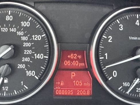 Used 2011 BMW 328i Coupe image 66