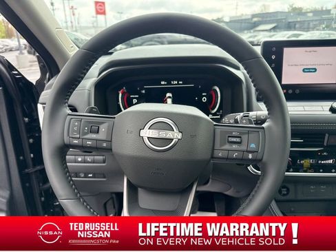 New 2026 Nissan Rogue Platinum w/ Platinum Premium Package image 14