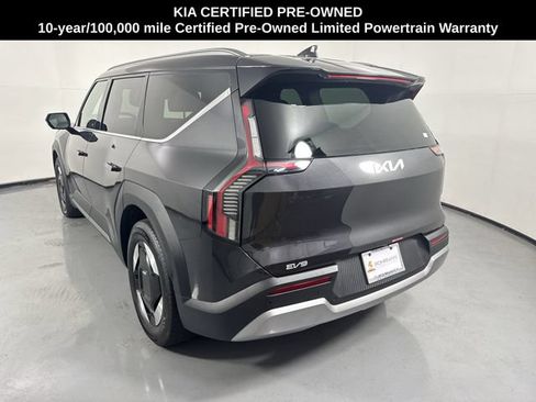 Certified 2024 Kia EV9 Wind AWD/4WD image 31