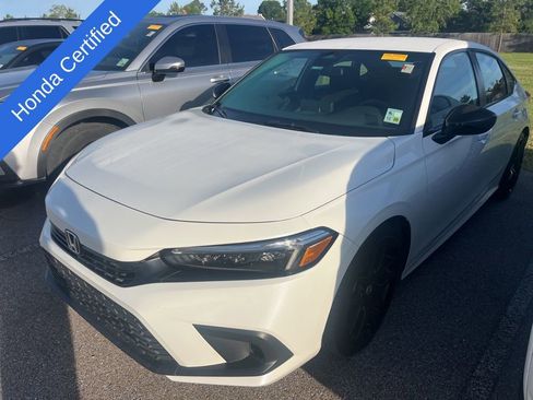 Used 2024 Honda Civic Sport image 1