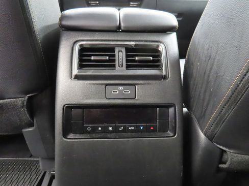 Used 2024 MAZDA CX-90 Plug-In Hybrid w/ Premium Pkg image 14