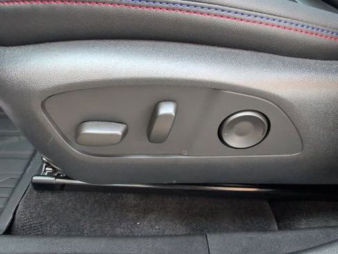 New 2026 Chevrolet Equinox EV RS image 14