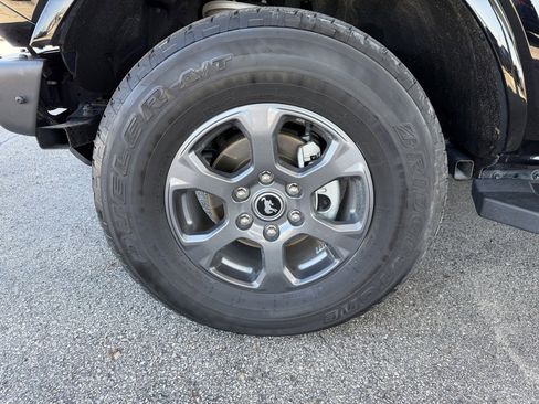 Used 2021 Ford Bronco Outer Banks image 32